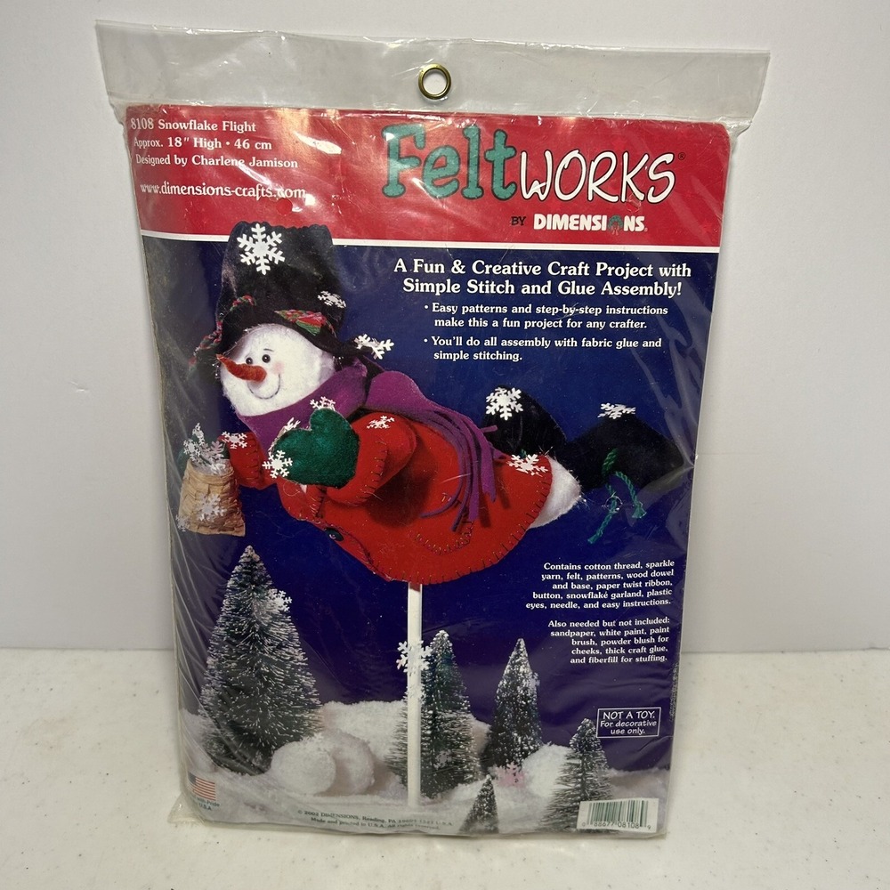 Dimensions Feltworks‎ Snowflake Flight Kit 8108
